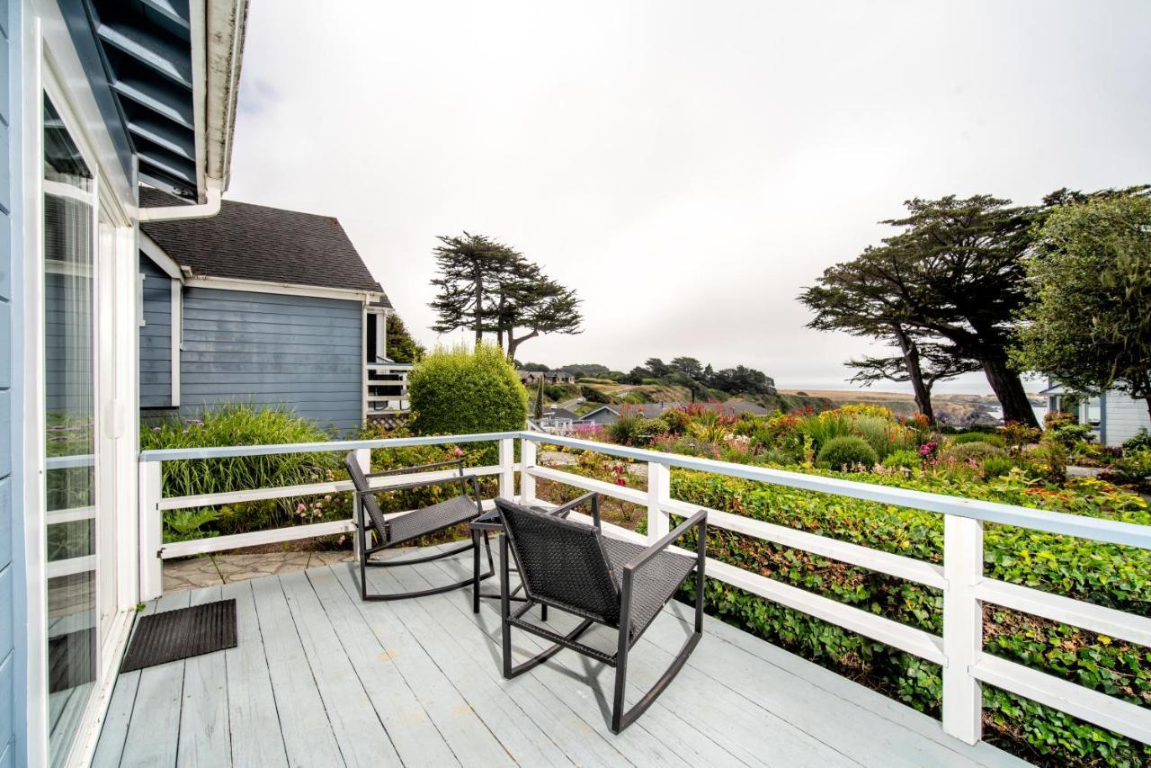 Agate Cove 4*