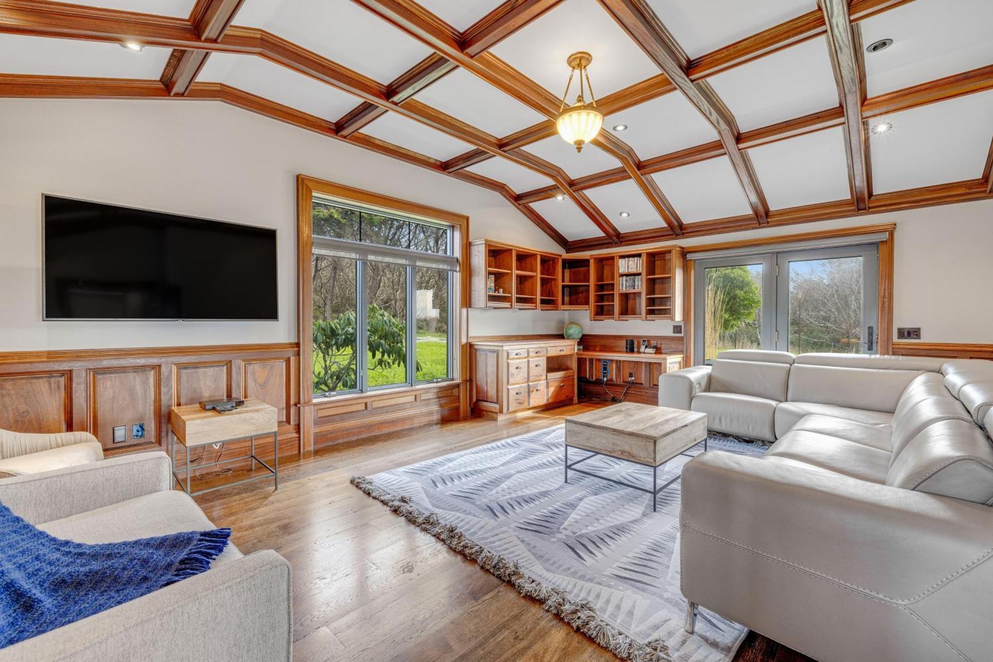 Holiday home Perched On The Bluff - Main