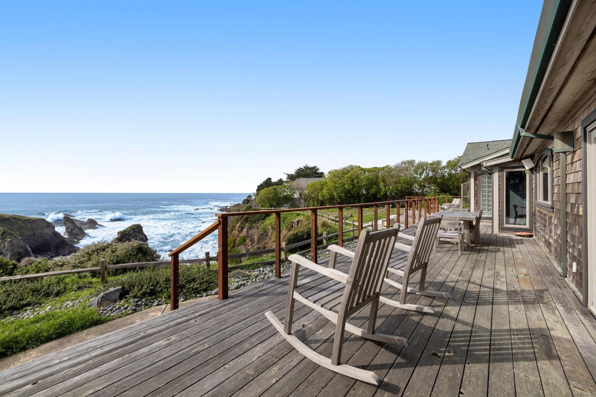 Perched On The Bluff - Main Mendocino