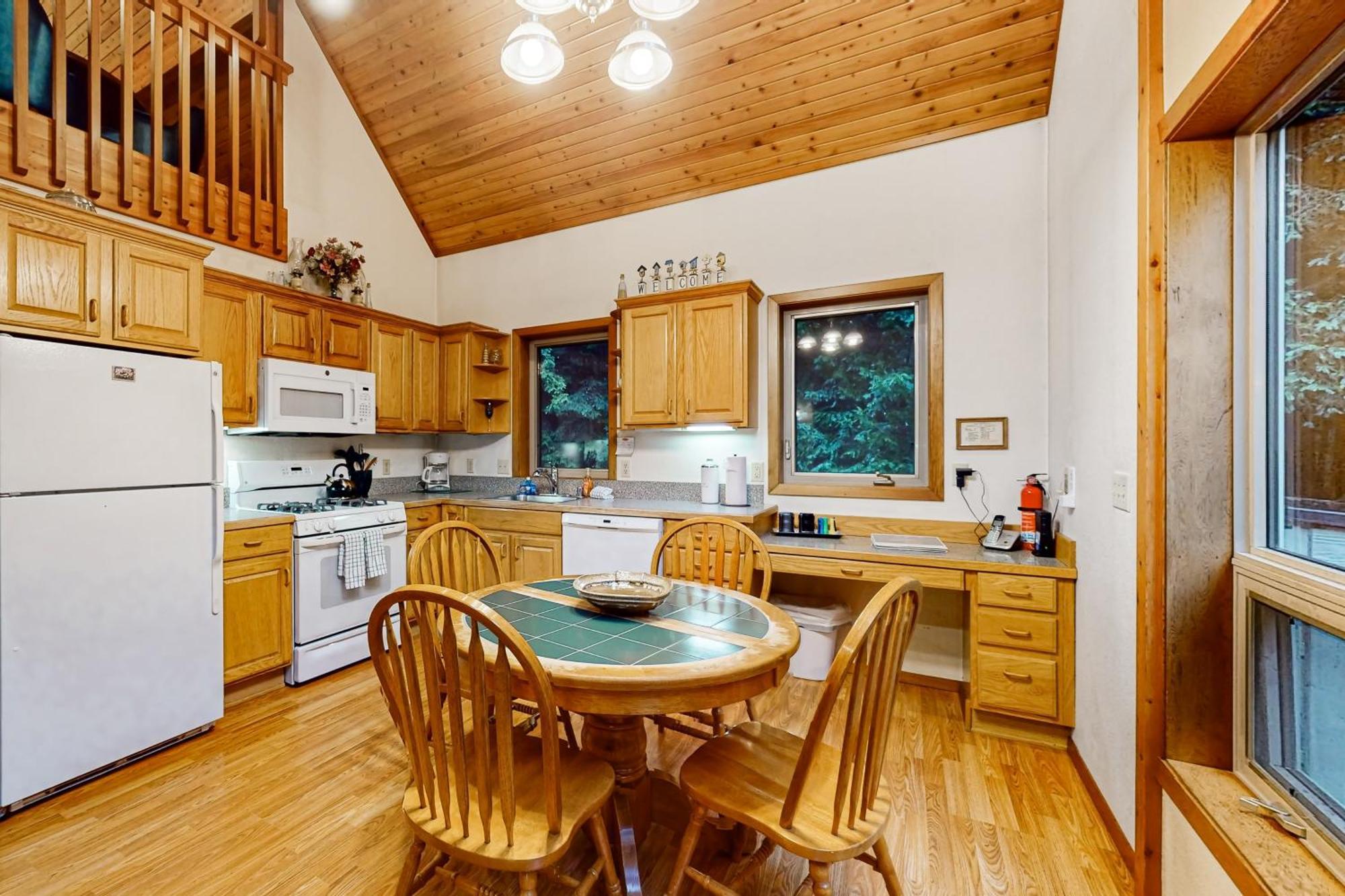 Holiday home Redwood Rest *