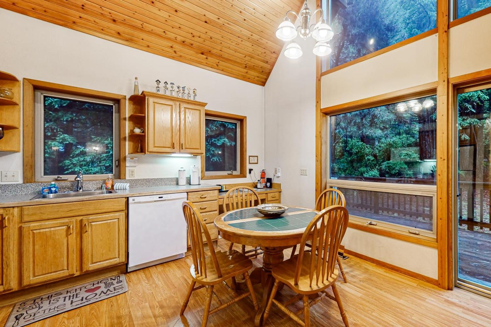 Redwood Rest Holiday home